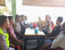 Polres Labuhanbatu Selatan (Labusel) melakukan kegiatan jumat curhat di setiap wilayah hukumnya.