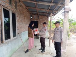 Safari Ramadhan 1444 H, Sat Binmas Polres Serdang Bedagai Bagikan Bansos