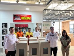 Sambut Desember Penuh Sukacita, Bimkeragusta Serahkan Box Mebel Unik Pesanan Hotel Ibis