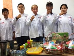 Ketua DPW APPI Sumut  Berbagi Kasih  Kepada Para Pengurus Nasrani