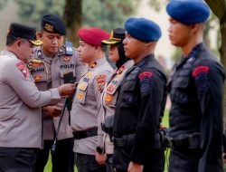 Kapolda Sumut Hadiahi Pin Emas kepada Kompol Pandu Winata, Ini Prestasinya