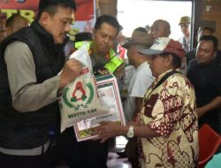 Cooling System : Kapolres Binjai Patroli Dialogis Sambangi Warga