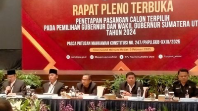 KPU Sumut Gelar Rapat Terbuka Penetapan Pasangan Gubernur & Wakil Gubernur Sumut Pasca Putusan Mahkamah Konstitusi Di Hotel Grand Mercure 