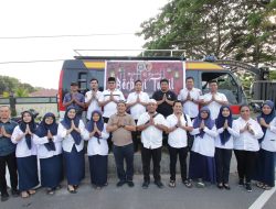 Sat Reskrim Polres Sergai di Hari Ke 5 Ramadhan Bagikan 100 Bungkus Takjil Kepada Pengguna Jalan