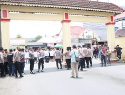 Polres Binjai Melaksanakan Pengamanan Aksi Demo Forum Pemuda Madani Sumut Proses Kasus Pengancaman Di Sei Bingai