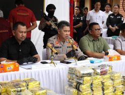 Polda Sumut Ungkap Pengiriman 100 Kg Sabu Dikemas Dalam Bungkus Kopi di Komplek Mewah Tasbih I Medan