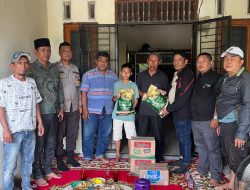 Ketua Umum TKN Adi Warman Lubis dan muspika kelurahan Mabar hilir kunjungan ke Rumah Korban Kekerasan Anak di Bawah Umur.