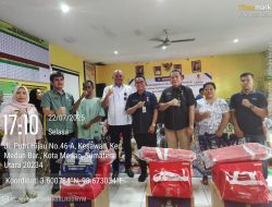 Bersama Wakil Walikota Medan, Robi Barus SE MAP Berikan Bantuan Untuk Korban Kebakaran