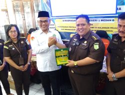 Kejaksaan Tinggi Sumatera Utara Ajak Kalangan Pelajar Madrasah Aliyah Negeri (MAN) 1 Medan Jauhi Narkoba Dan Ajarkan Etika Hukum Dalam Media Sosial