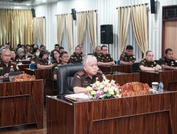 Jaksa Agung Tegas! Evaluasi Kinerja Kejaksaan 2025: Jangan Hanya Duduk, Wujudkan Keadilan Nyata untuk Rakyat!