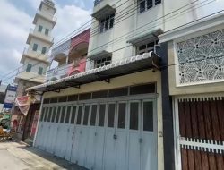 Warga Pertanyakan Polisi Tidak Pasang Police Line Di TKP Dugaan Pembunuhan Di Jalan Pukat 2 Medan Tembung