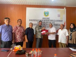 Tingkatkan Semangat Nasionalisme, FPB Sumut Bagi-bagi Bendera Merah Putih, IMO Indonesia Sumut Dukung Penuh