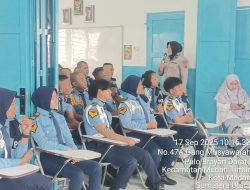 Kanit Binmas Polsek Medan Timur melaksanakan Penyuluhan Kenakalan Remaja Sekolah SMK Buana Bahari.