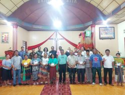 Anggota Dewan DPRI-RI Melakukan Kunjungan Warga korban Angin Puting Beliung Di Desa Sialang Buah.