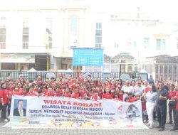 Kombes Maruli Siahaan Memberangkatkan Wisata Rohani Anak Sekolah Minggu GMI Anuerah .