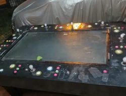 JATANRAS Subdit III Polda Sumut Sikat Perjudian di Karo: Mesin Judi, Uang Tunai, dan Puluhan Orang Diamankan Brimob Batalyon C Pelopor Gelar Latihan Den 45 Anti Anarki,