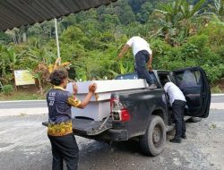 Personel Satreskrim Polres Toba Berhasil Amankan mesin Judi Tembak Ikan di salah satu warung milik Kevin Hutagaol di Kecamatan Pintu Pohan Meranti