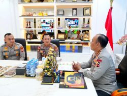 Momen Kapolsek Ujung Loe yang Viral Dicintai Warga, Bertemu Wakapolri