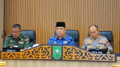 Jelang Nataru, Mendagri Minta Riau Fokus Tiga Hal: Bencana Alam, Keamanan, dan Kendalikan Harga