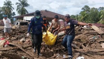 ​Misi Kemanusiaan Polda Riau: 290 Personel BKO Temukan Jenazah Tertimbun di Agam