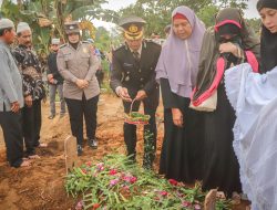 POLRES SERDANG BEDAGAI TURUT BERDUKA CITA ATAS WAFATNYA KOMPOL (PURN) H. AHMAD YANI SIREGAR, SH