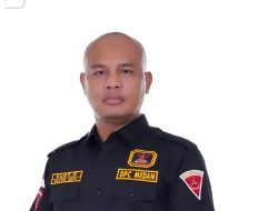 Ketua DPC GRIB Jaya Kota Medan Rudi Ginting Bungkam Dikonfirmasi Wartawan Mengenai penggerebekan kantor PAC Grib Sunggal