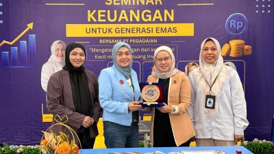 Seminar Keuangan Bersama PT Pegadaian Dorong Gen Z Melek Investasi di Universitas Deztron Indonesia