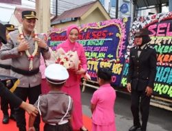 Kapolres Binjai Yang Baru AKBP R.BIMO Moernanda S.H Disambut Tarian Melayu Dan Tradisi Kepolisia