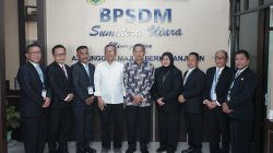 Wakajatisu Eko Adhyaksono Sebagai Penguji Pada Seminar Hasil Proyek Perubahan Pelatihan Kepemimpinan Nasional Tingkat II Di BPSDM Provinsi Sumut