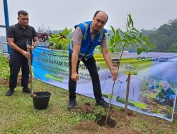 Perumda Tirtanadi Tanam 1.000 Pohon Di SibolangitArdian Surbakti : Masih Banyak Aktivitas Penebangan Pohon